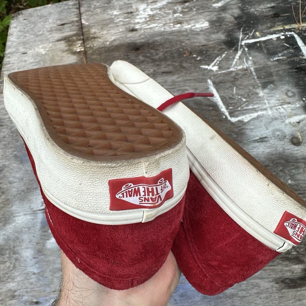 Vans Off The Wall Shoes Mens 8.5 Old Skool Sneaker Red Suede HEIQ Eco Dry Low - Picture 7 of 12